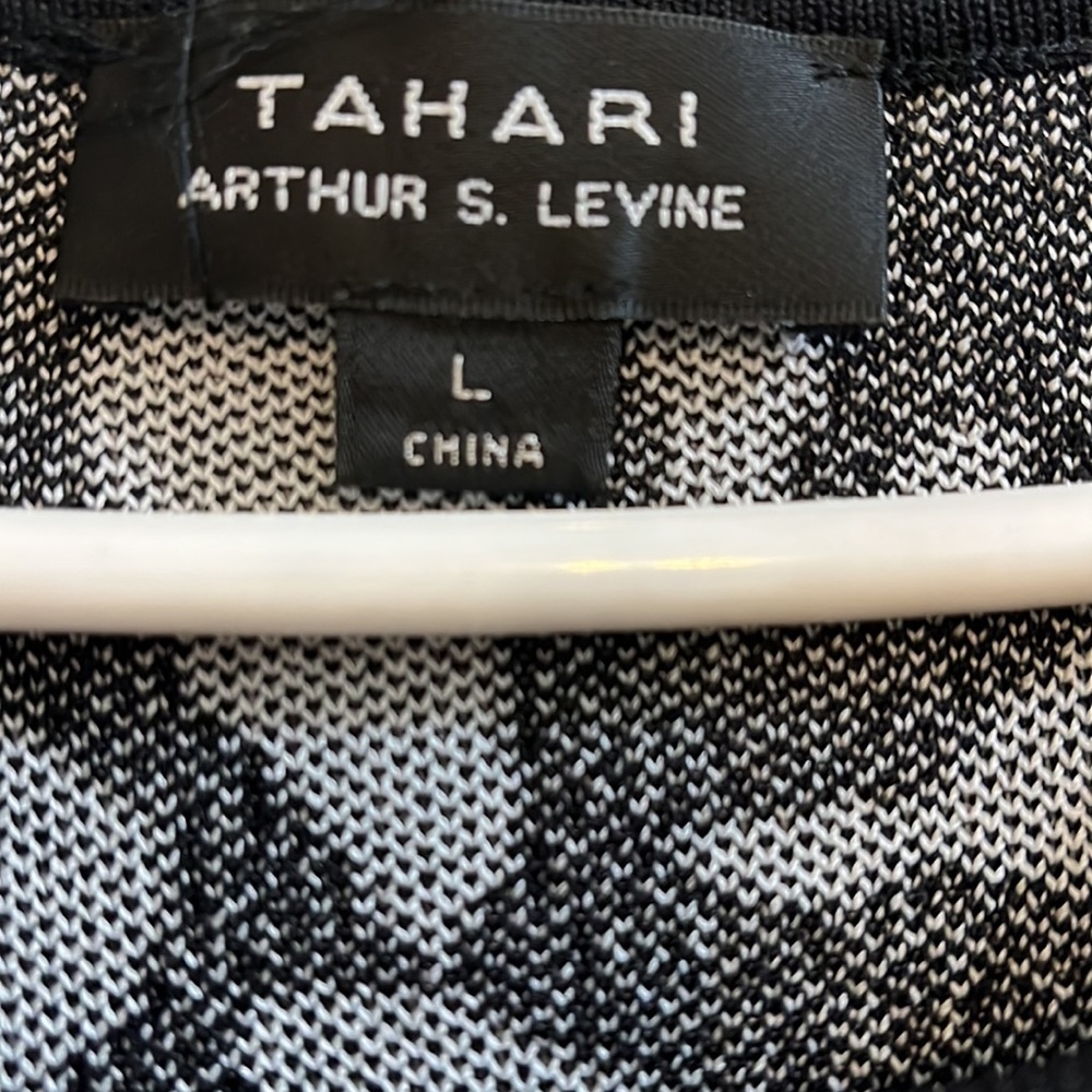 Tahari dress - Picture 2 of 3